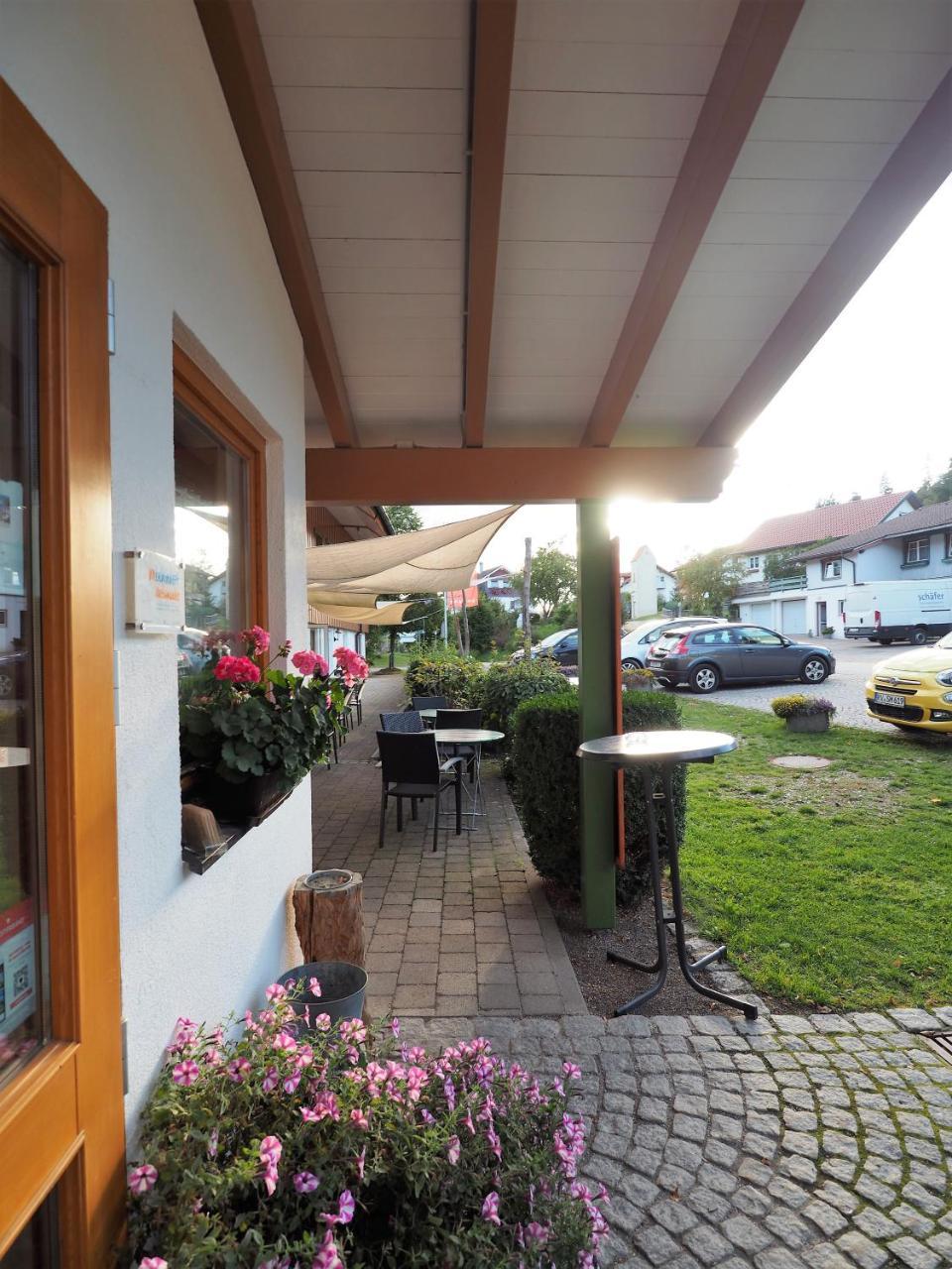 Landgasthof Zum Schwarzen Grat Isny im Allgau Bagian luar foto